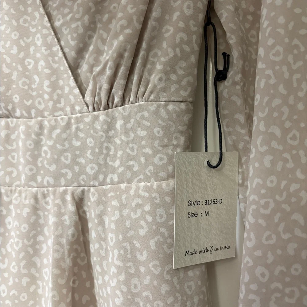 Chic Beige Long Sleeve Dress - Picture 4 of 7